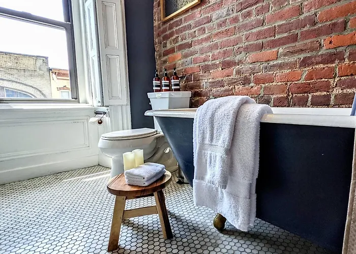 Appartement Industrial Vintage Retreat Near Downtown, Stadiums