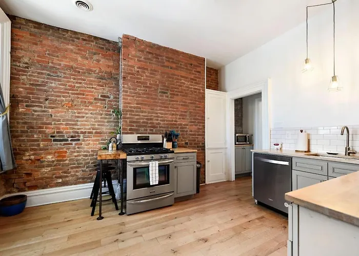 Industrial Vintage Retreat Near Downtown, Stadiums Appartement *